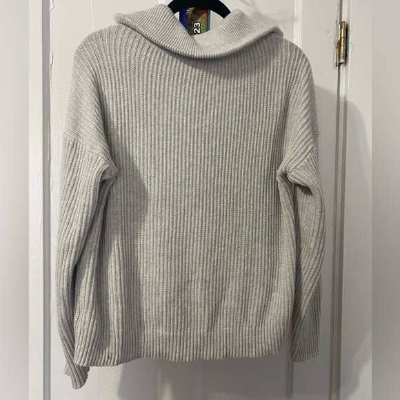 Rachel Zoe Quarter Zip Size S - Picture 3 of 5